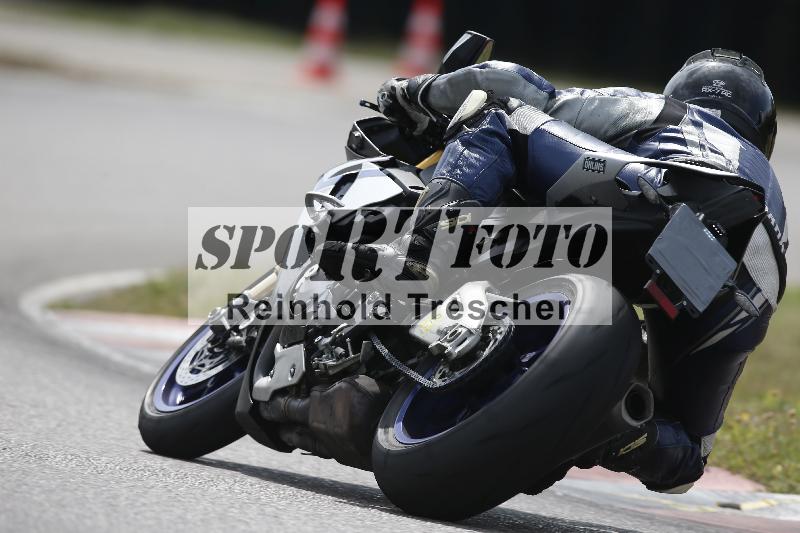 /Archiv-2023/47 24.07.2023 Track Day Motos Dario - Moto Club Anneau du Rhin/backside